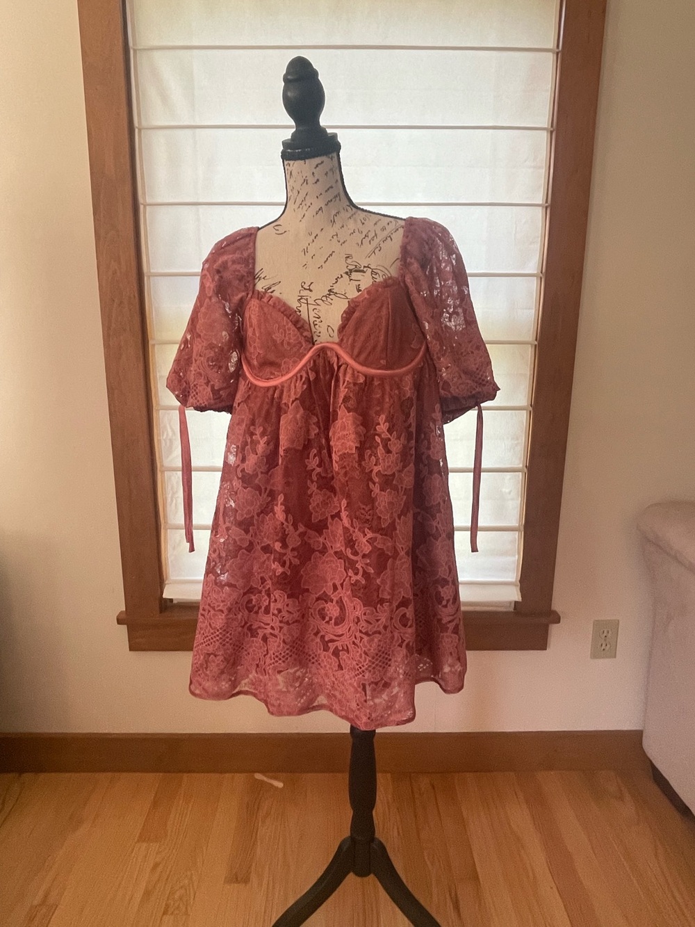 Seni & Cade Babydoll Pink Lace Mini Dress with Puff Sleeves